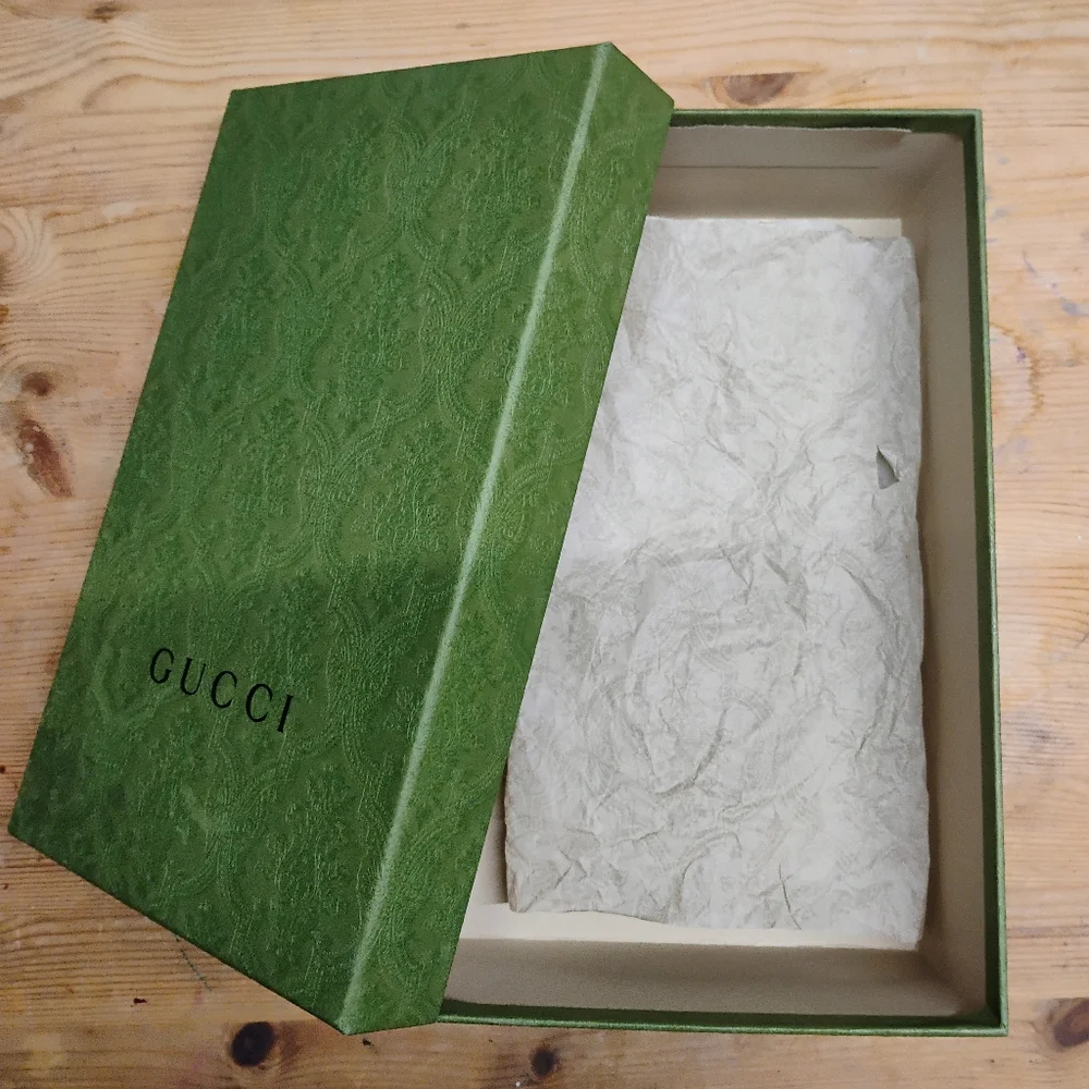 Gucci authentic shoe box, textured green. Only 1 available!